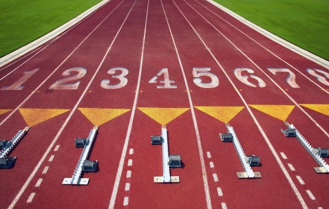 -萨拉赫火力全开年终总决赛次回合大战曼联莱比锡誓破坚墙零封